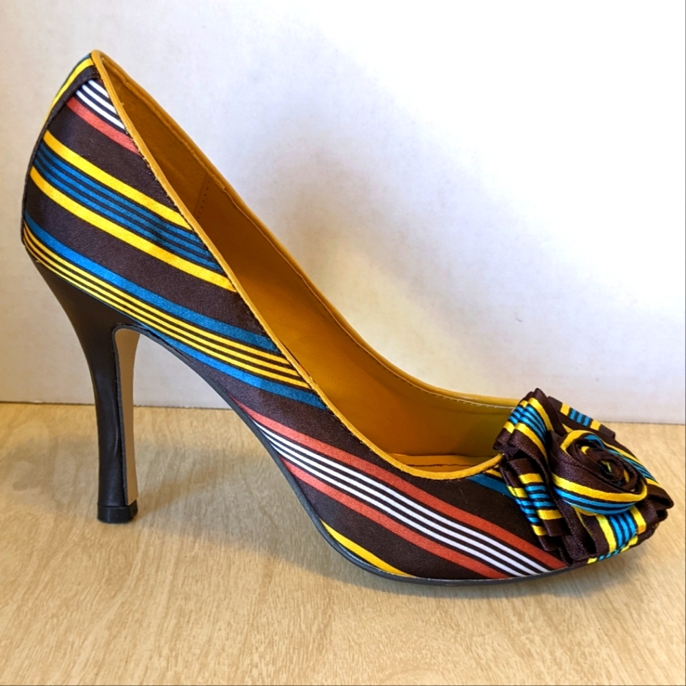 New Charlotte Russe Satin Striped Rosette Peep Toe Heels Size 8